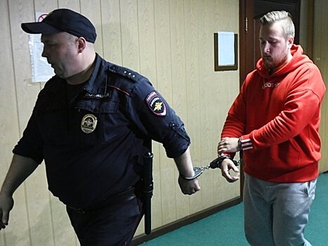 Новое "Болотное дело": решили пересажать всех, кто выходит на прогулки?