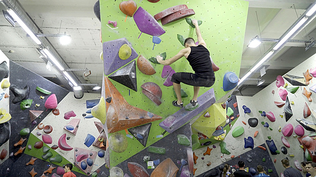 В Губкинском пройдет первенство Ямала по скалолазанию