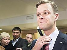 Литва: Ландсбергис от Ландсбергиса далеко падает