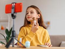 Российские девочки начинают использовать фильтры для фото в соцсетях с 10 лет — исследование: Новости ➕1, 04.02.2022