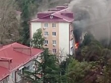 Квартира вспыхнула в многоэтажке Сочи