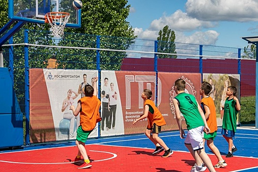 Нововоронежская АЭС: юные баскетболисты атомграда выиграли "серебро" на школьном финале в Смоленске
