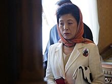 Японская принцесса подарила лук со стрелами свердловским чиновникам