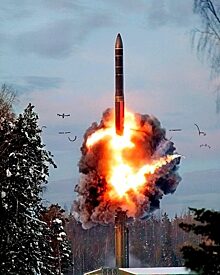 Читатели Daily Mail предложили нацелить ракету “Ярс” на Бориса Джонсона