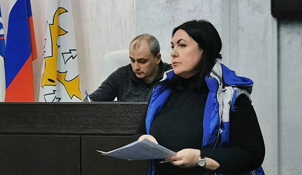 Погорельцам дома на улице Школьной в Лабытнанги помогут администрация и горожане