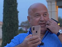 Агент Селюк: «Что тратит Жирков, у меня на электричество уходит, консьержей, уборку. Богат не тот, кто имеет, а тот, кому хватает. Человек считается обеспеченным, когда выбирает то, что глаз хочет»