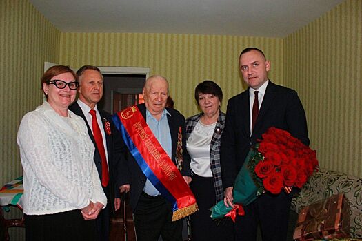 100-летие отметил ветеран Великой Отечественной войны Борис Алёшин