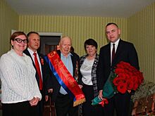 100-летие отметил ветеран Великой Отечественной войны Борис Алёшин