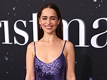 Звезда «Игры престолов» Эмилия Кларк вышла на прогулку с новым бойфрендом