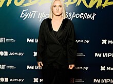 «Не хочу быть героиней одного шоу»: Кира Медведева — о съемках в сериале «Новенькие», буллинге и «братстве пацанок»