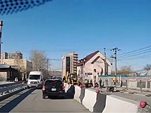 Новосибирские водители проигнорировали запрет поворота с Большевистской на Добролюбова