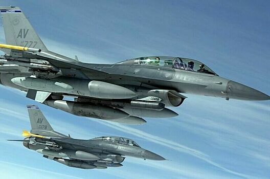 Истребитель F-16 разбился в Польше при подготовке к авиашоу