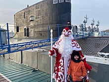 Дед Мороз показал подлодку 5-летнему сыну участника СВО