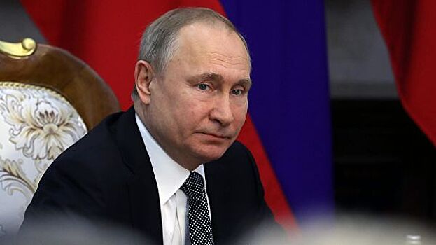 Путин призвал уважать право народов на самоопределение