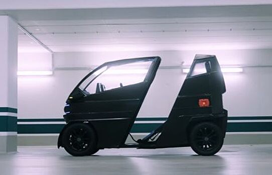 В Дюссельдорфе презентовали электромобиль iEV X
