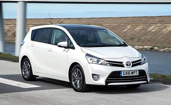 Toyota прекращает продажи минивэна Verso