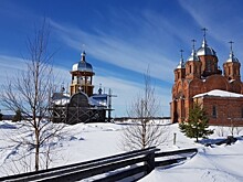 Храм на Шотовой горе, где лежат белые и красные