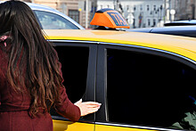 Несовершеннолетняя обвинила в домогательствах таксиста в Москве