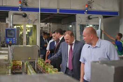 Мурат Кумпилов осмотрел новую площадку предприятия по производству соков