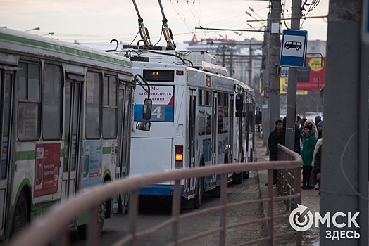 В маршрутную сеть Омска вновь внесут изменения