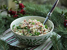 Настоящий «Оливье» на четверых оценили в 60 тысяч рублей