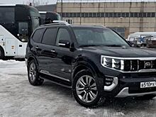 Мягкая подвеска и богатый салон: механик рассказал о преимуществах KIA Mohave 2021 года над Land Cruiser Prado