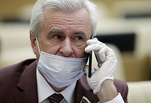 Экс-депутат Лысаков отказался от приглашения врачей в «красную зону»