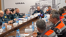Глава МЧС передал пожарно-спасательным частям Башкирии 36 единиц техники