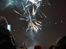 Почему не стоит запускать фейерверки в подъезде и на балконе