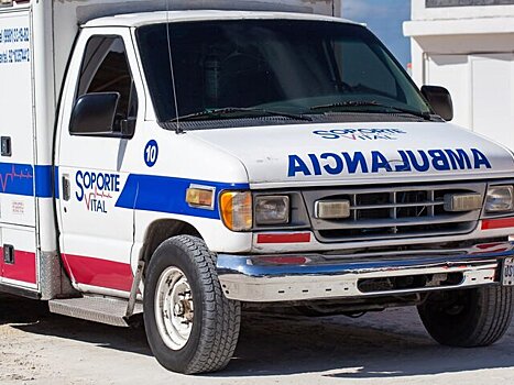 В Мексике при столкновении автобуса с грузовиком погибли более 30 человек