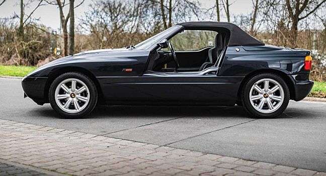 На продажу выставили редкий BMW Z1 1990-го года выпуска