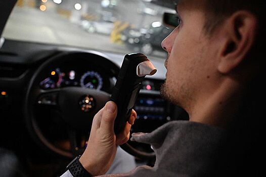 Хуснуллин предложил снизить допустимый уровень алкоголя в крови водителей. Что говорят эксперты