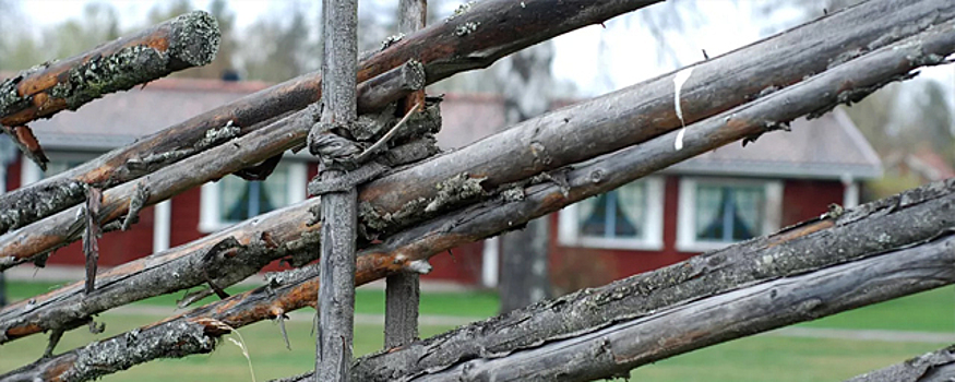 В Финляндии забор на границе с Россией сравнили с садовой оградой