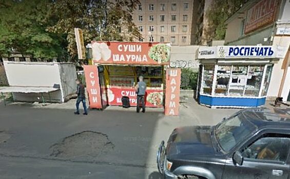 В Орле суд решил снести «Суши Шаурму»