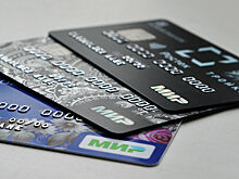 Россияне начали спешно переходить на карты МИР