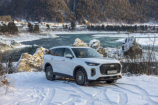 Кроссовер Chery Tiggo 9 2025 года подешевел в РФ на 500 тысяч рублей