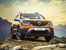 Новый Renault Duster, электрический Jeep Wrangler и обновлённая Toyota Camry: главное за неделю