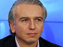 Дюков: Цены на нефть выше $60 могут привести к переделу рынка и их снижению