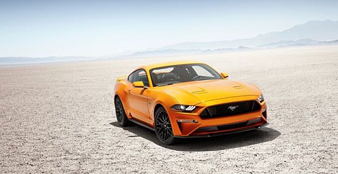 Ford представил обновленный Mustang 2018