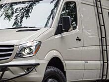 Mercedes-Benz Sprinter переделали в дом на колесах