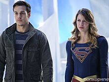 Звезды «Супергерл» Мелисса Бенойст и Крис Вуд помолвлены