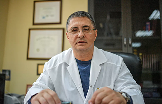 «Полусумасшедшие тетки»: Мясников высказался об антивакцинаторах