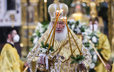 Патриарх Кирилл проводит рождественское богослужение. Видеотрансляция завершена