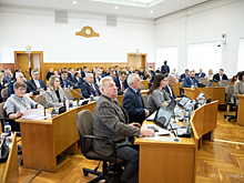 Депутаты Заксобрания Вологодчины расширили меры поддержки учителей и молодых семей