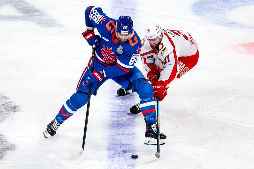 «Автомобилист» обыграл СКА в первом матче четвертьфинальной серии плей-офф КХЛ