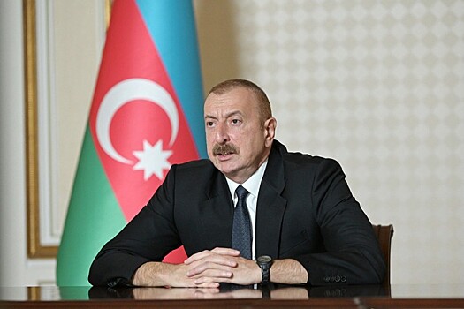 Оверчук обсудил с Алиевым сотрудничество России и Азербайджана в 2021 году