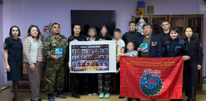 В Бурятии полицейские в преддверии Дня Защитника Отечества проводят тематические мероприятия для подрастающего поколения