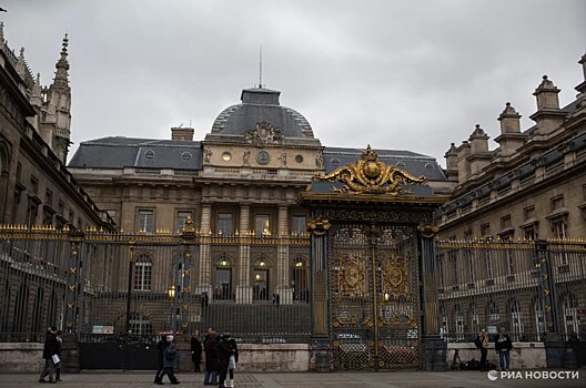 Во Франции судят похитителей редких изданий Пушкина