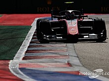 Расселл выиграл вторую гонку Формулы-2 в Сочи, Маркелов — пятый