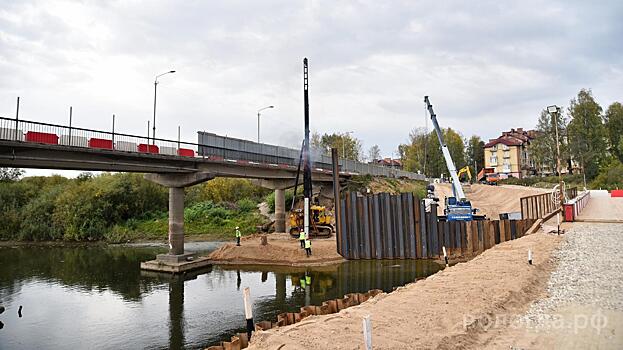 К строительству новых опор Кувшиновского моста приступили в Вологде